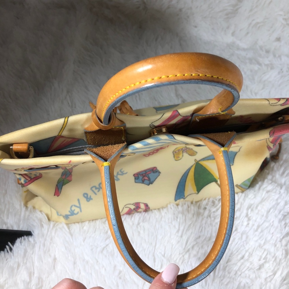 rare dooney & bourke beach themed purse - Picture 10 of 10